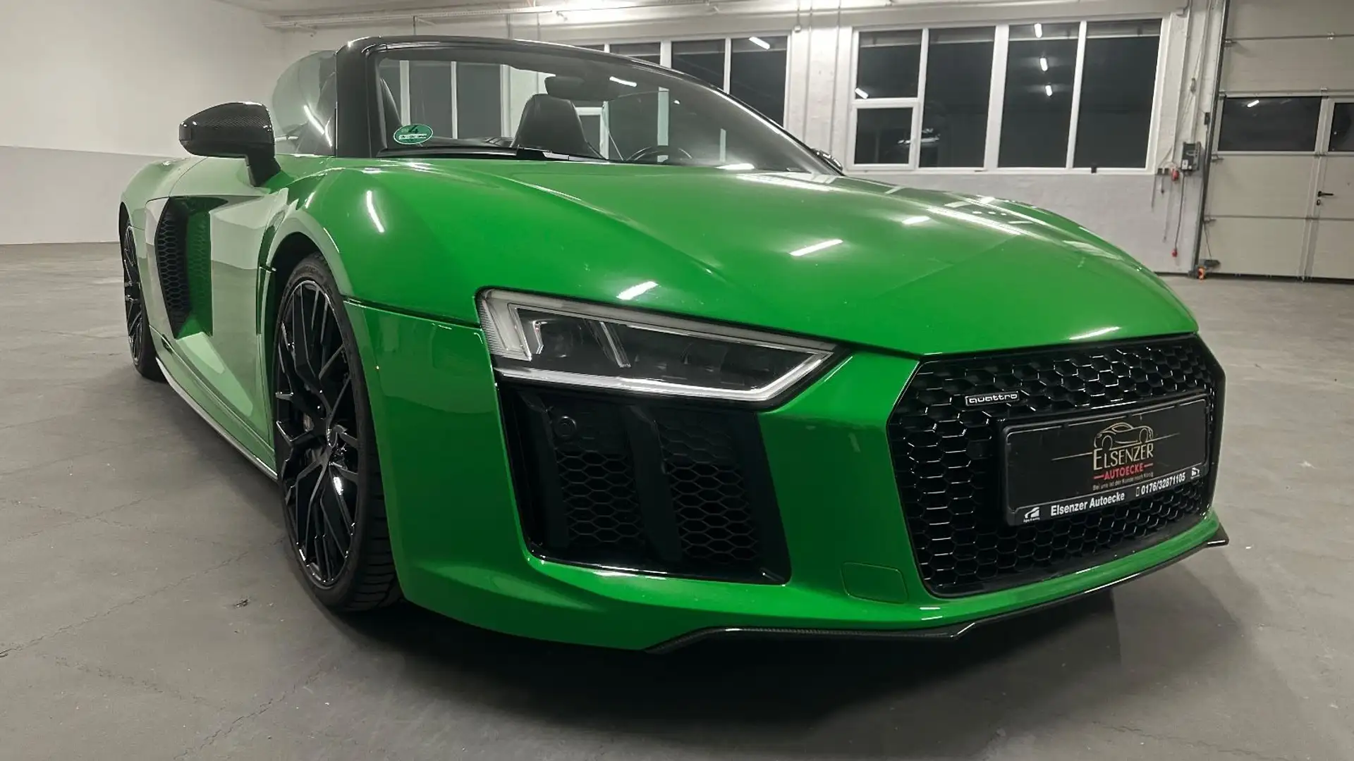 Audi R8 Spyder 5.2 FSI plus Carbon 110 Pkte Garantie Grün - 2