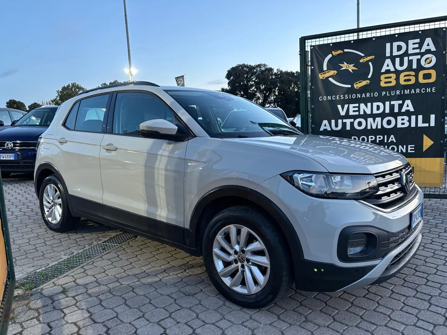 Volkswagen T-Cross 1.0 tsi Advanced 110cv dsg PROMO FINANZIAMENTO Beige - 1