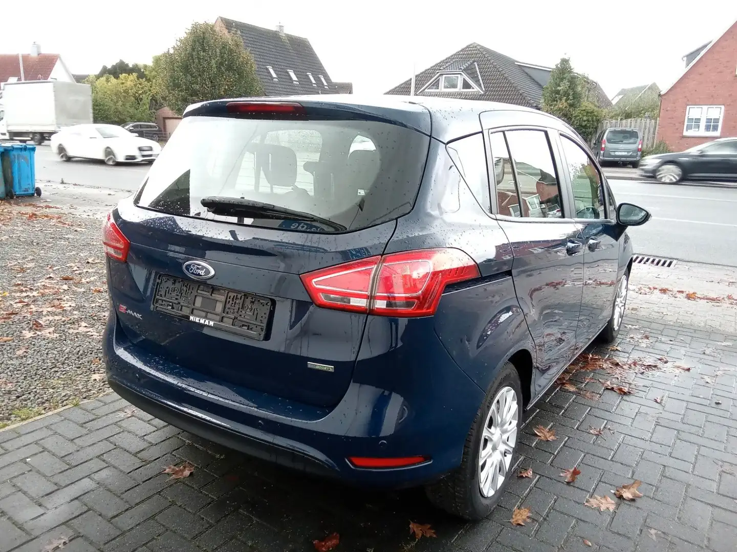 Ford B-Max TÜV NEU, 1 JAHR GEWÄHRLEISTUNG Blau - 2