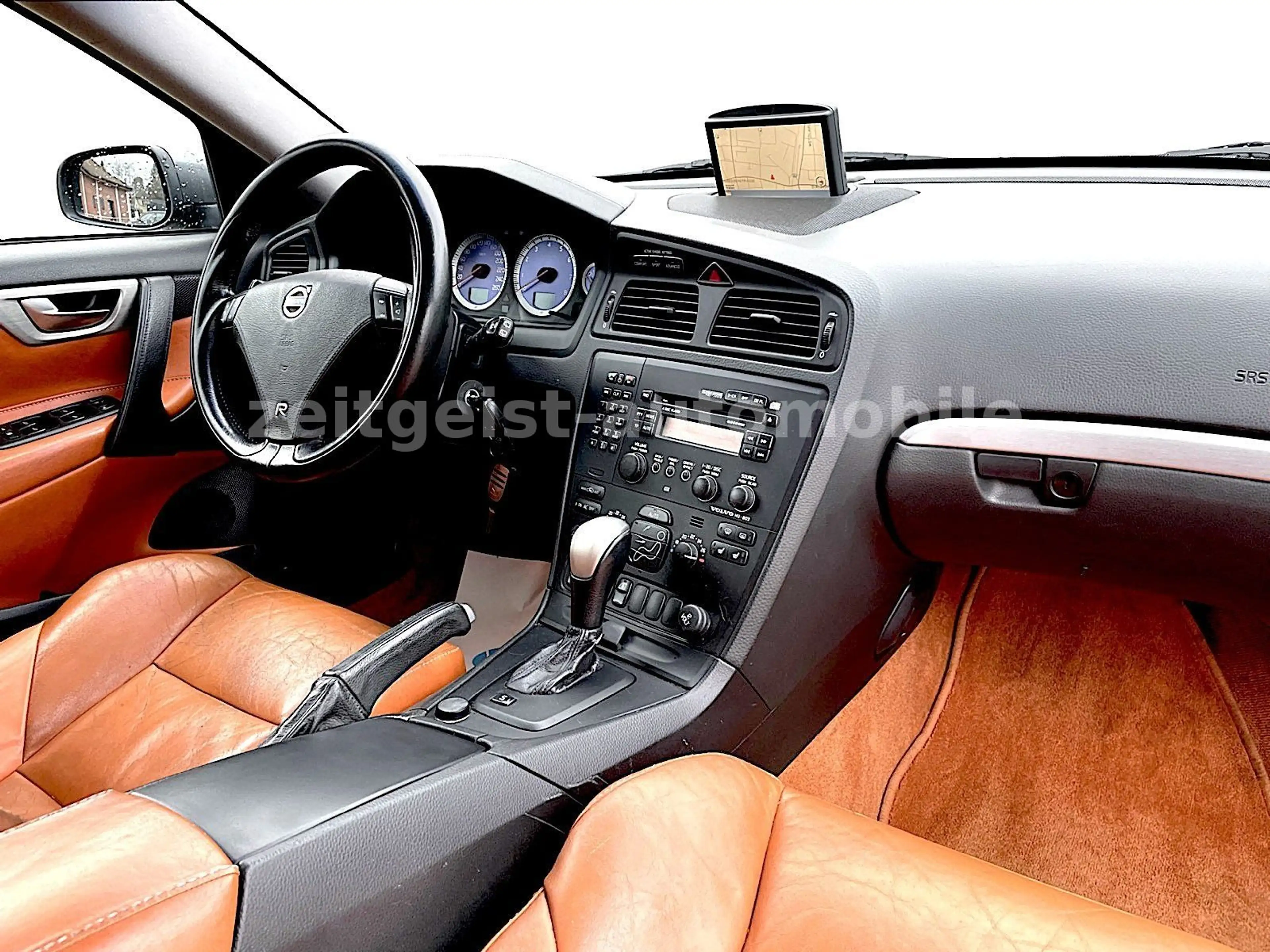 Volvo V70 R AWD*TÜV & SERVICE NEU* — photo 12