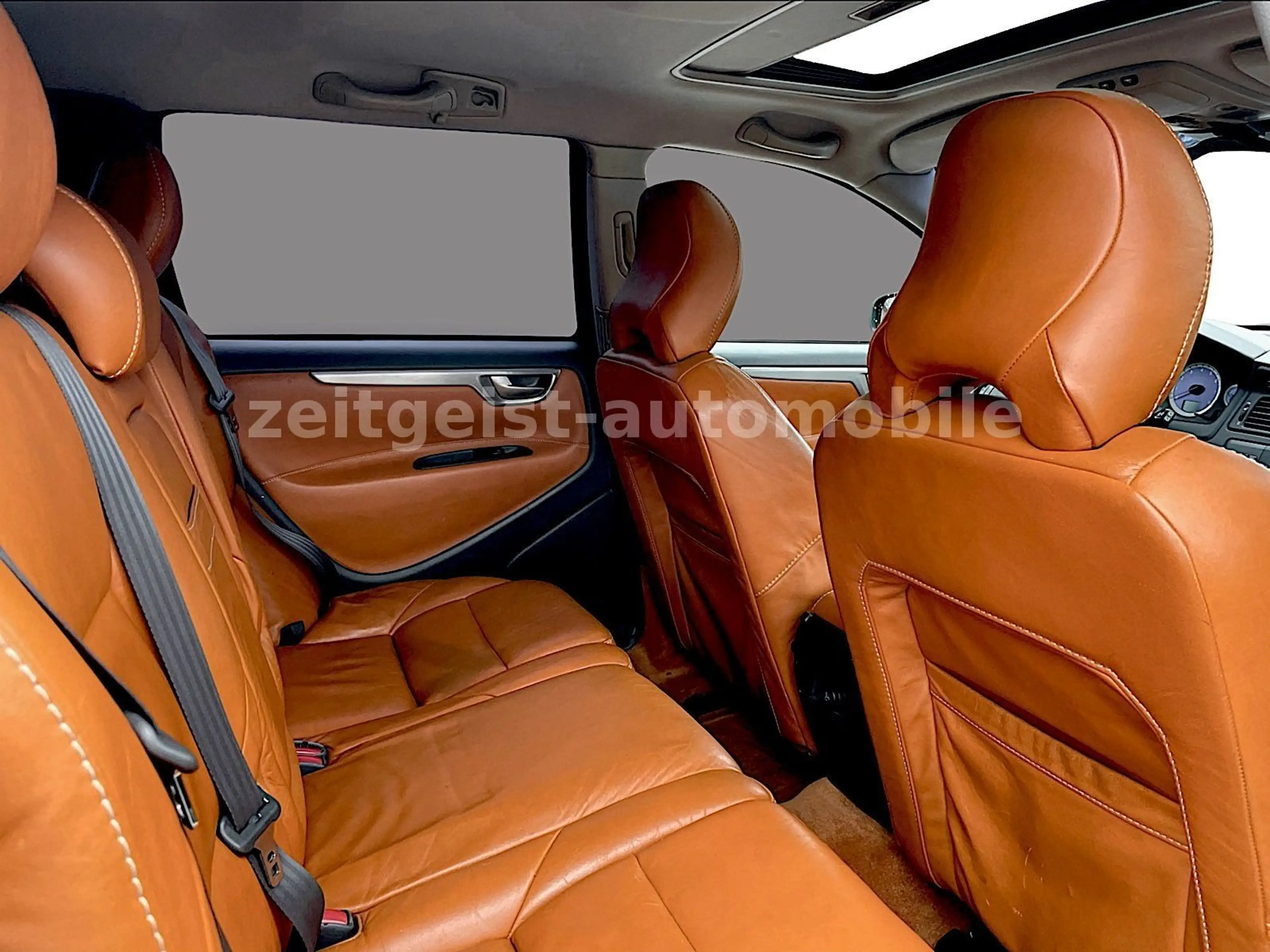 Volvo V70 R AWD*TÜV & SERVICE NEU* — photo 14