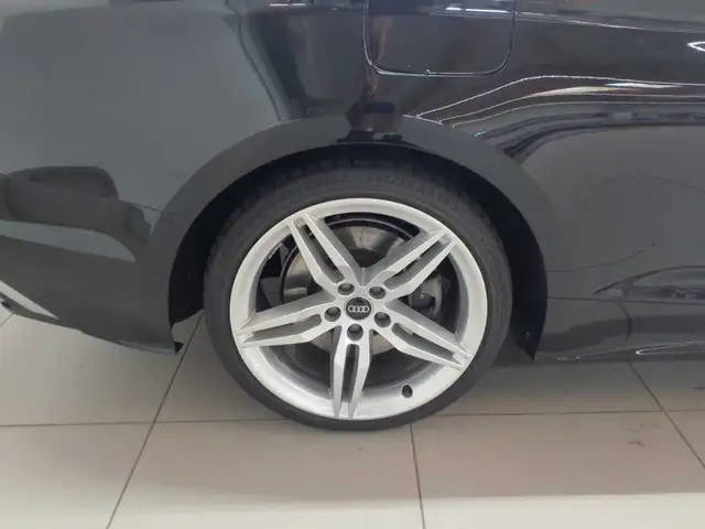 Audi A5 view 10