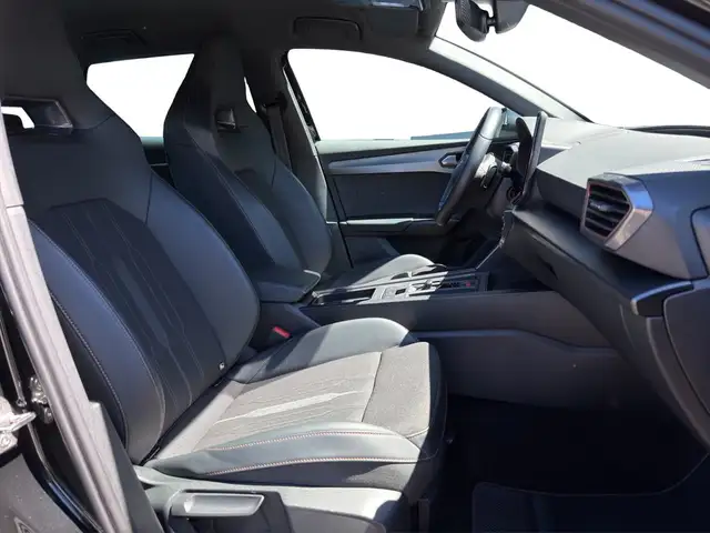 Cupra Leon view 13