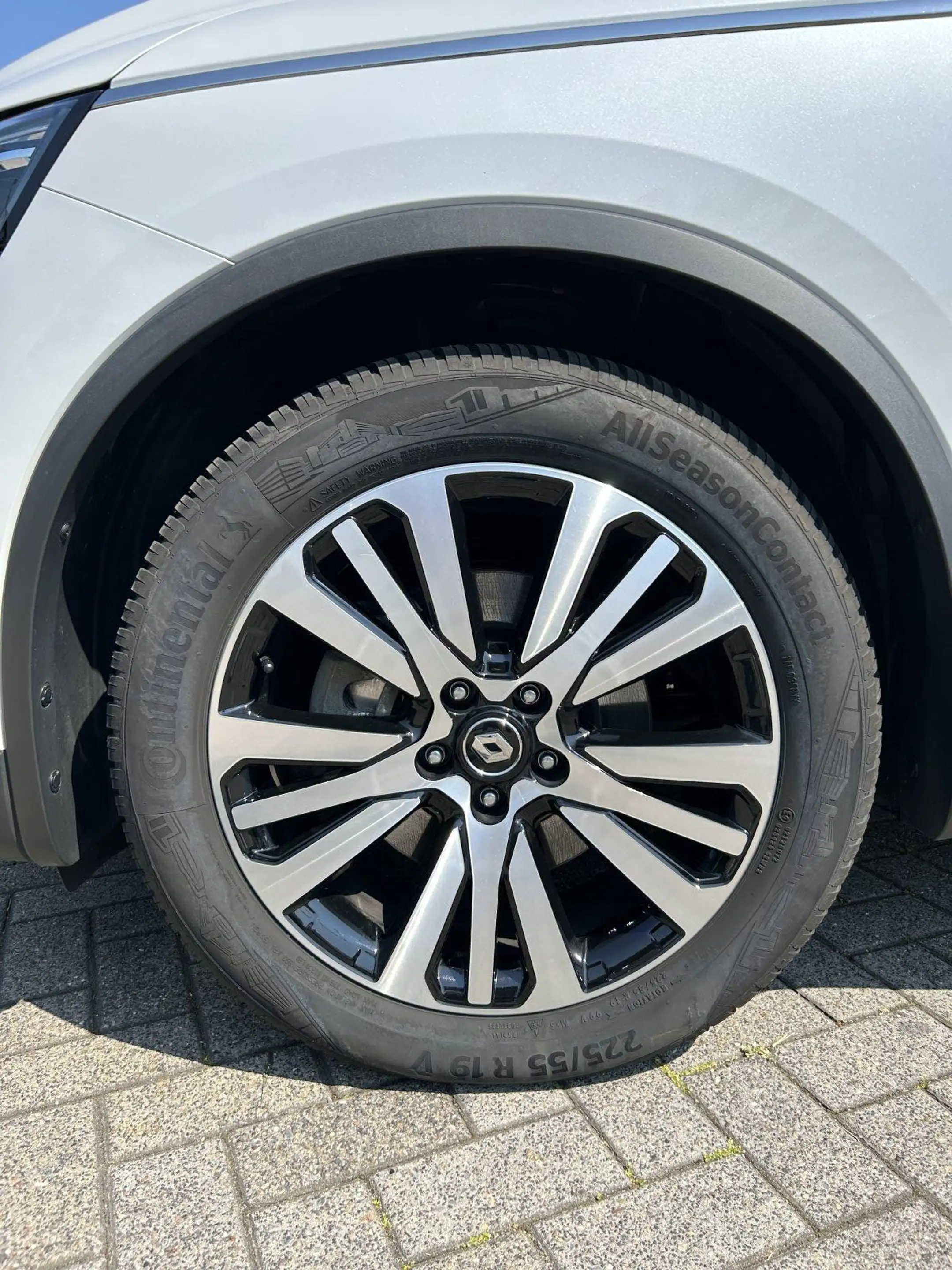 Renault Koleos dCi 185 4WD X-Tronic Initiale Paris — photo 10