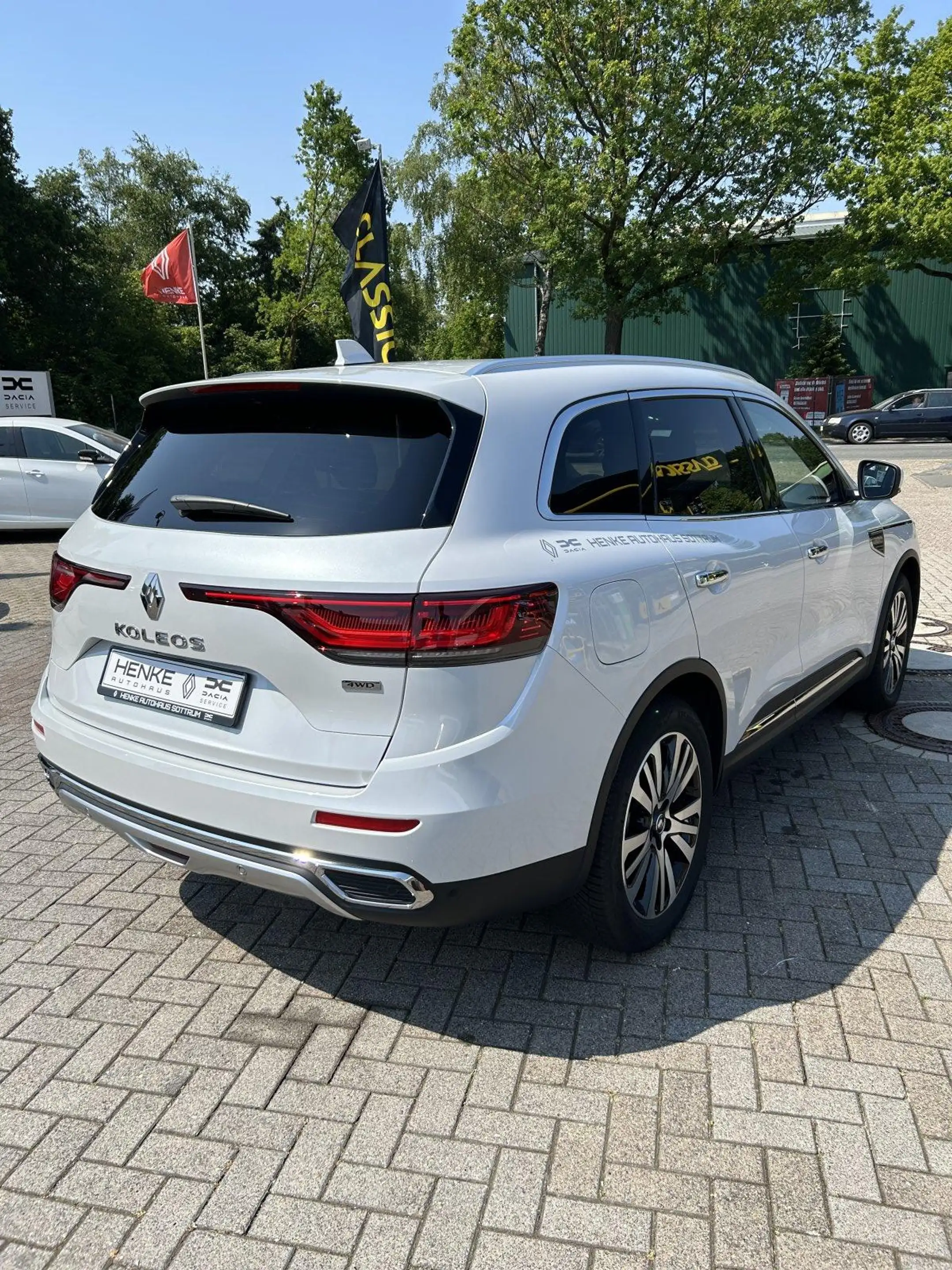 Renault Koleos dCi 185 4WD X-Tronic Initiale Paris — photo 8
