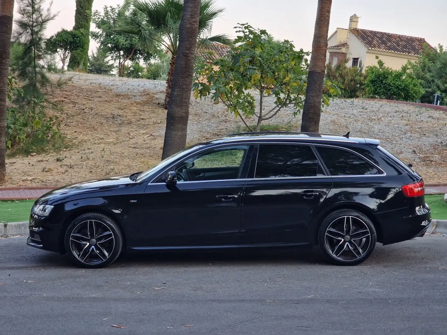 Audi A4 Avant 1.4 TFSI Sport edition 110kW Noir - 2