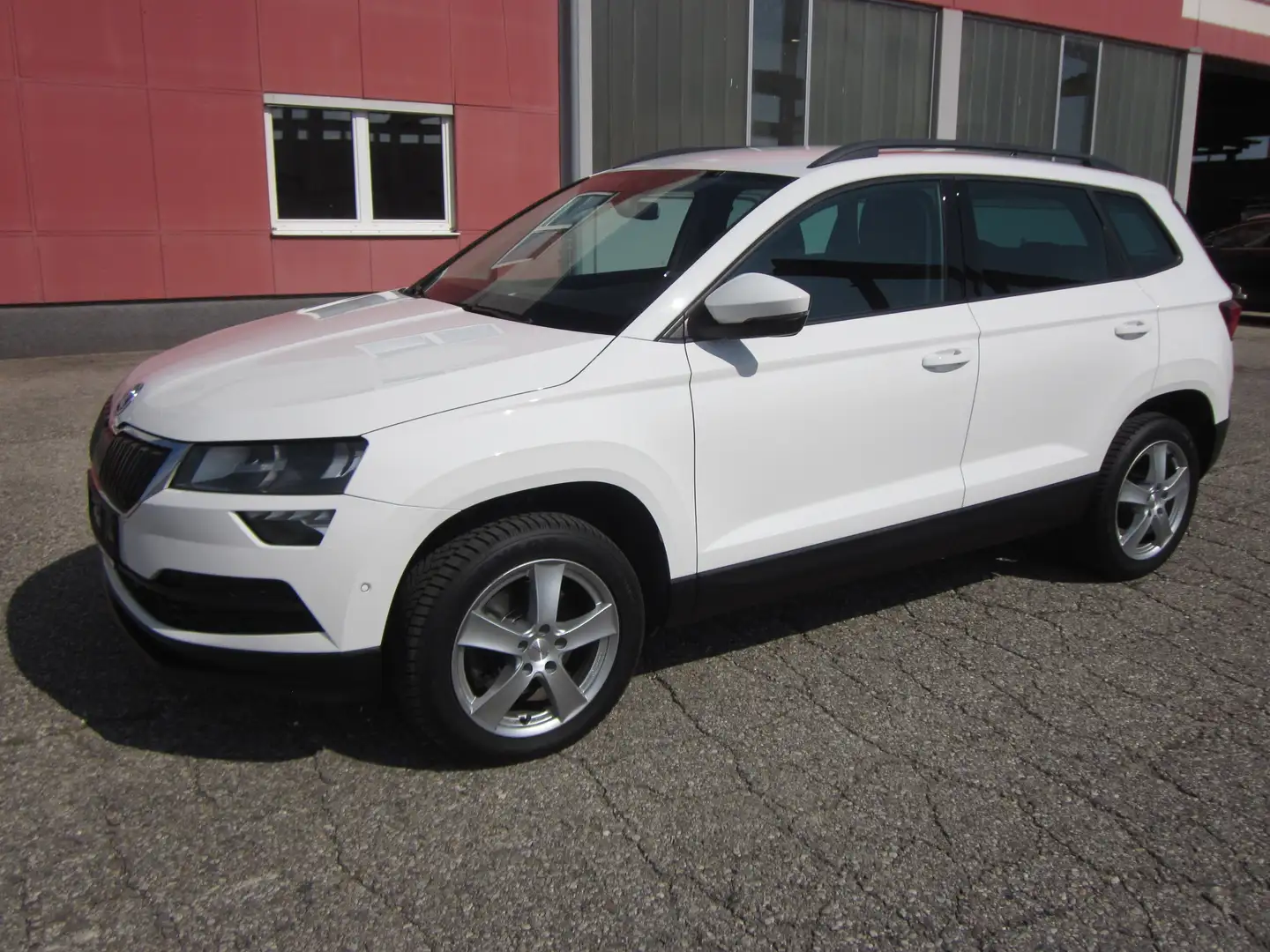 Skoda Karoq Karoq 2,0 TDI Sportline Sportline Weiß - 1
