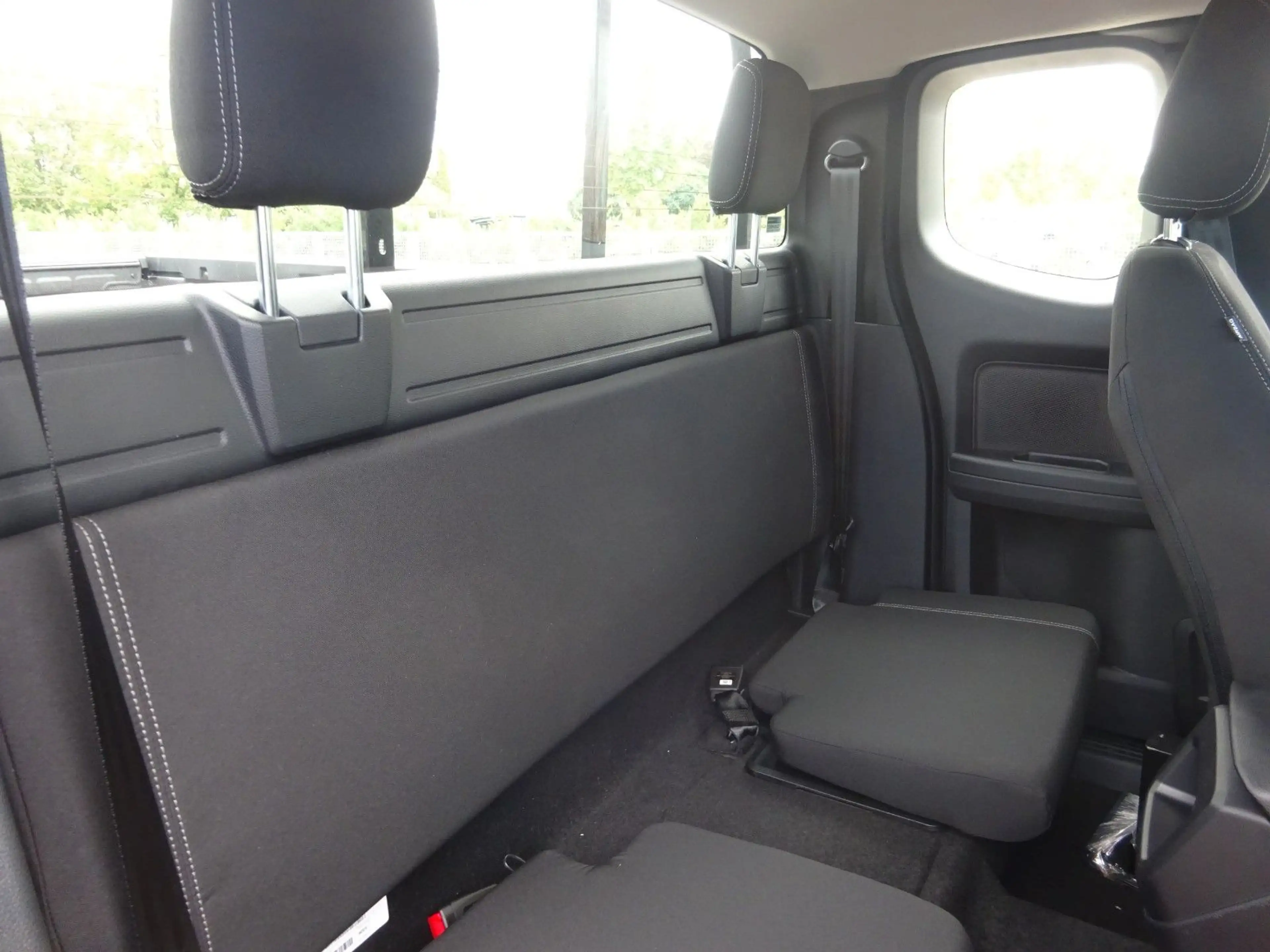 Ford Ranger XLT Extrakab 4x4 V6 Aut. AHK WiPa ACC — photo 14