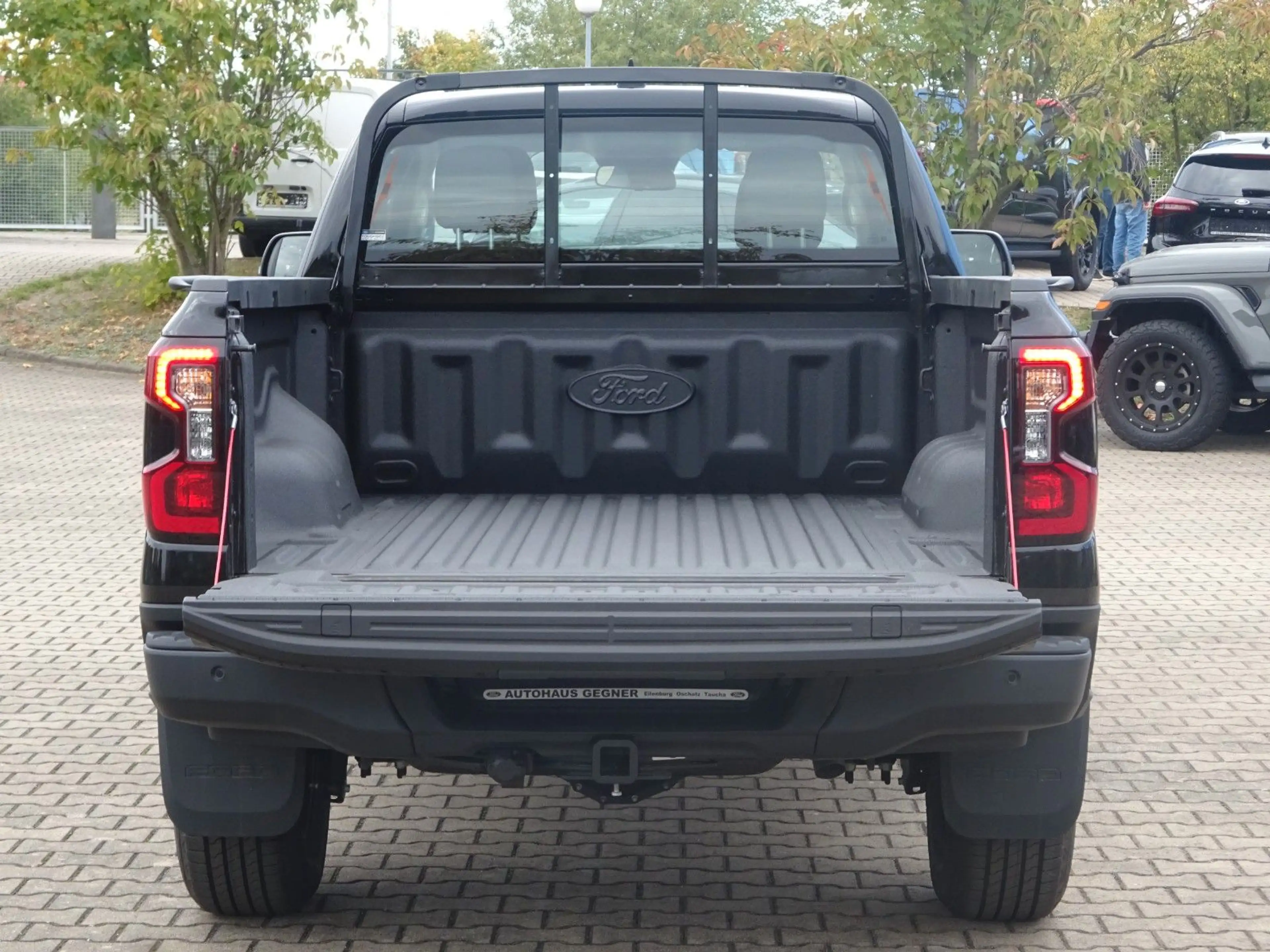 Ford Ranger XLT Extrakab 4x4 V6 Aut. AHK WiPa ACC — photo 5