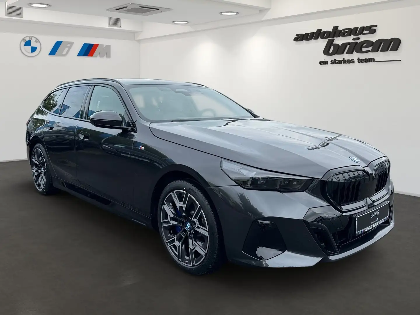 BMW i5 eDrive40 Touring, M Sport, JAHRES-ABVERKAUF Szürke - 2