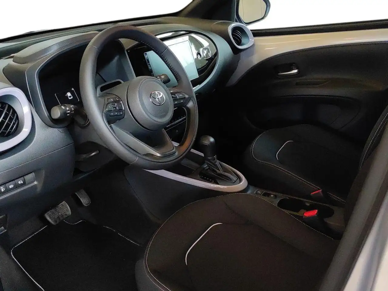 Toyota Aygo X 2026 — фото 7