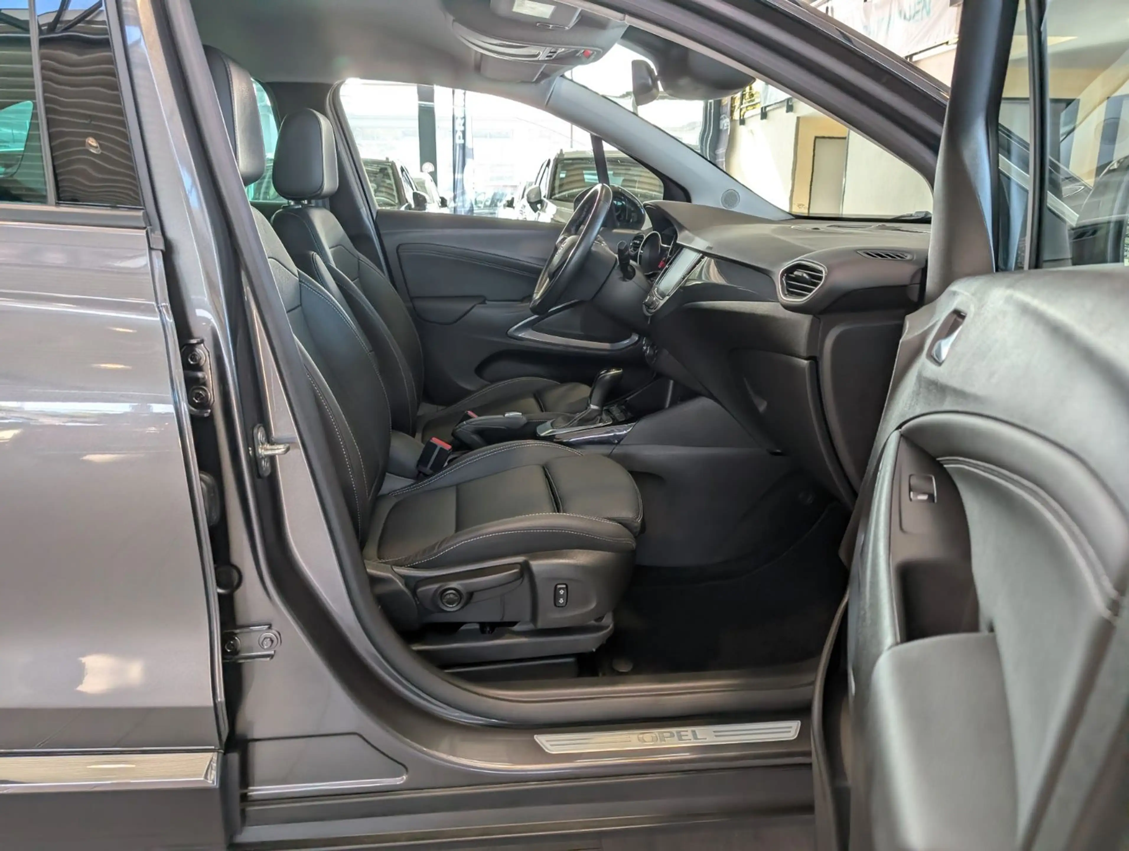 Opel Crossland X Crossland Leder SH LH Navi Android Apple Kamera — photo 15