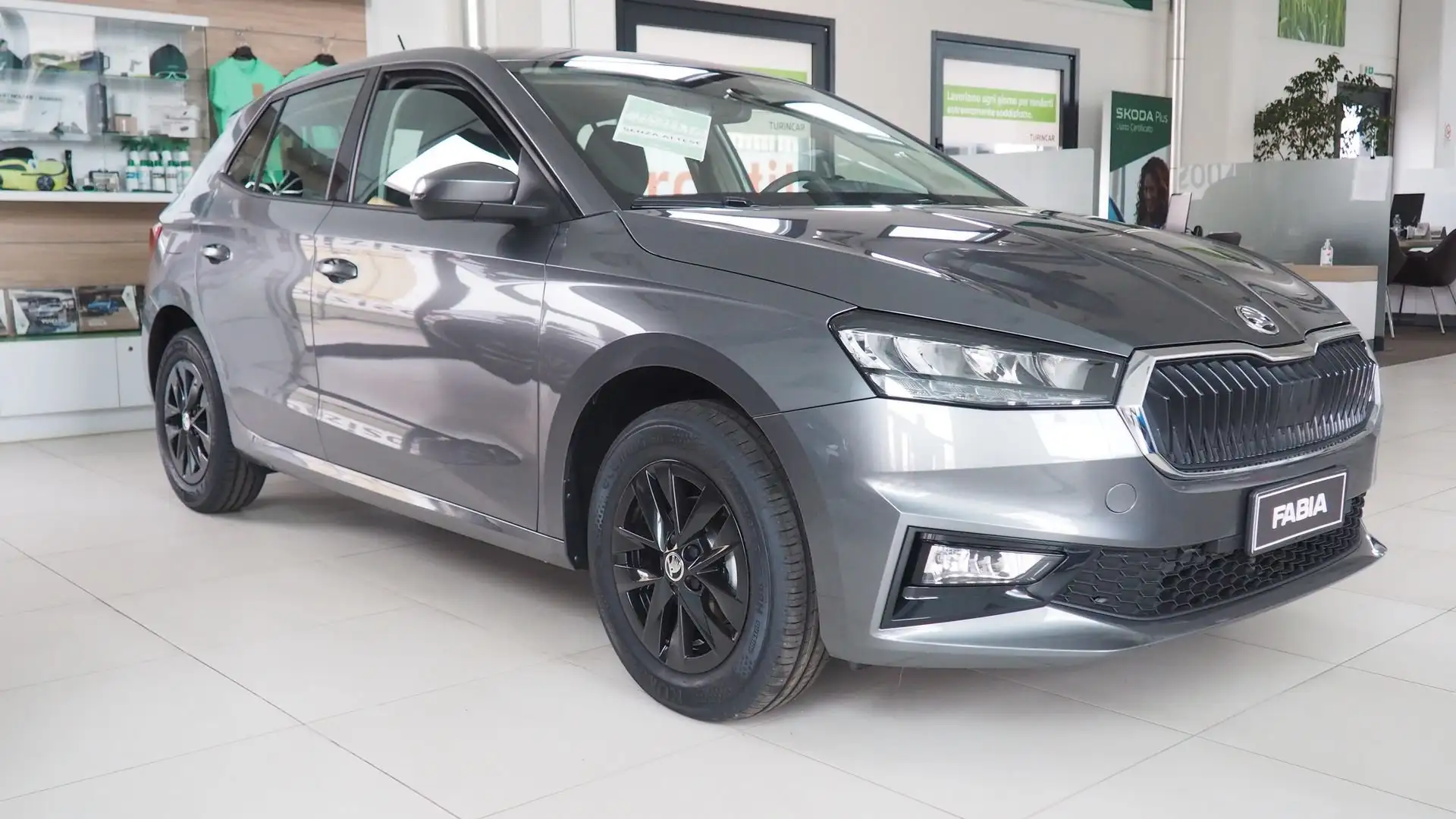 Skoda Fabia Fabia 1.0 TSI 95 CV Young Edition PROMO TASSO 0! Grijs - 1