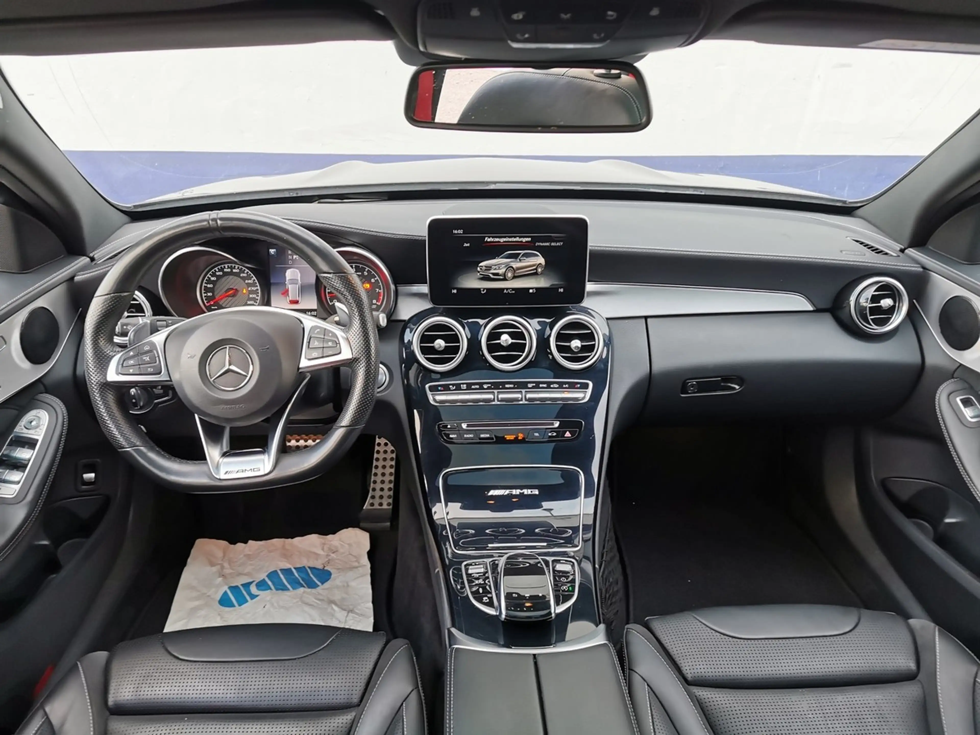 Mercedes-Benz C 63 AMG T +2.Hand+Panodach+ILS+Dist.+AHZV+ — photo 11