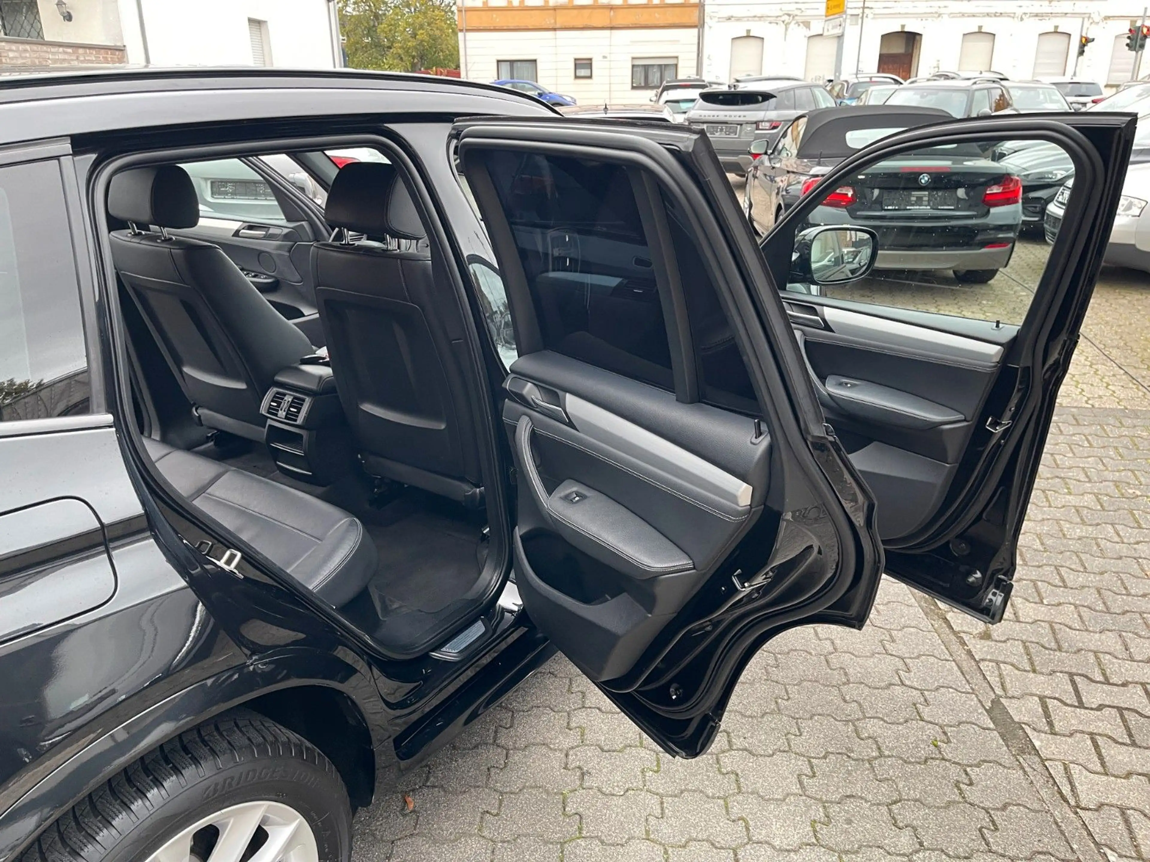 BMW X3 xDrive 20 d M Sport M Aerodynamik M Lenkrad — photo 8