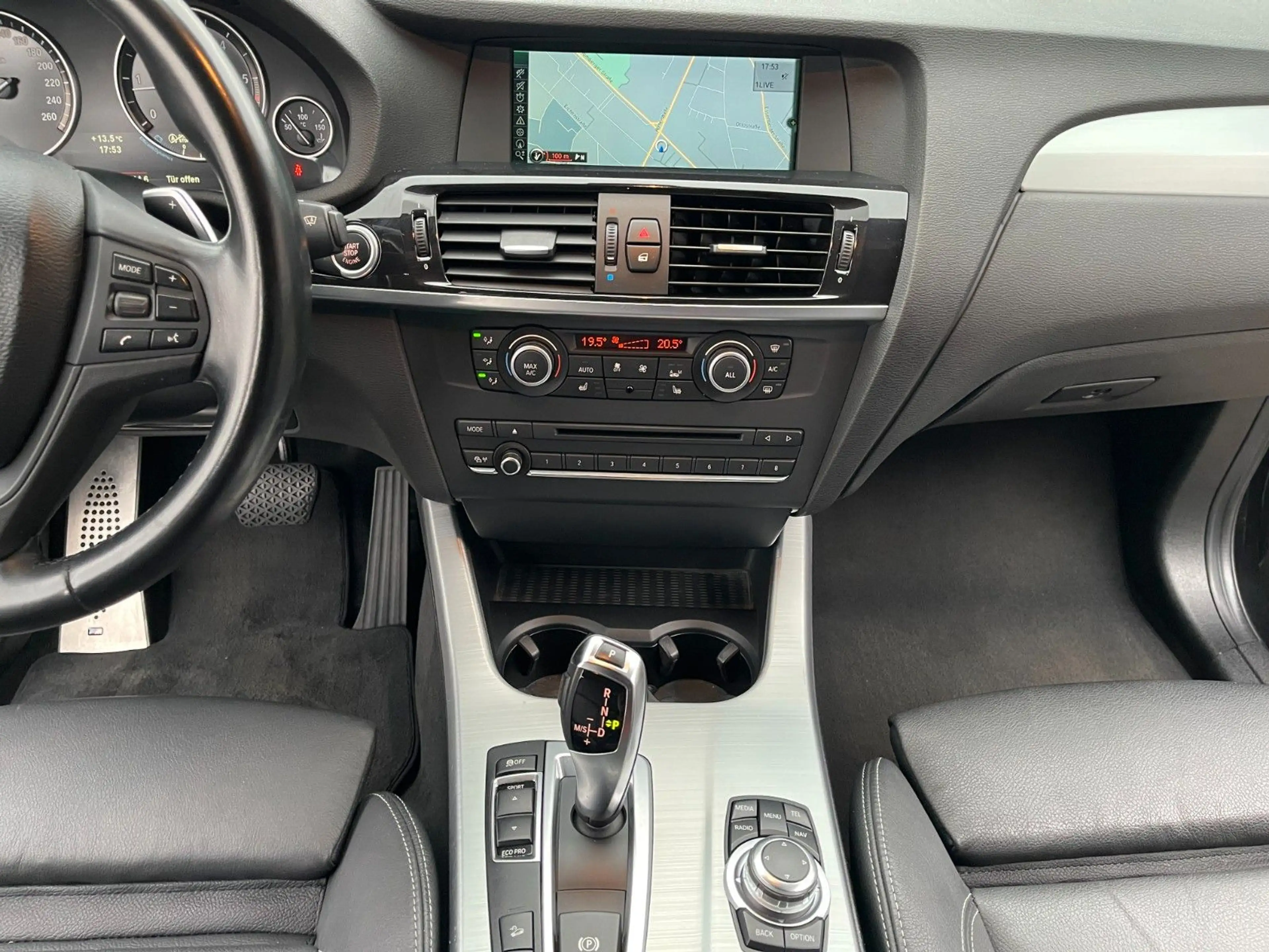 BMW X3 xDrive 20 d M Sport M Aerodynamik M Lenkrad — photo 13