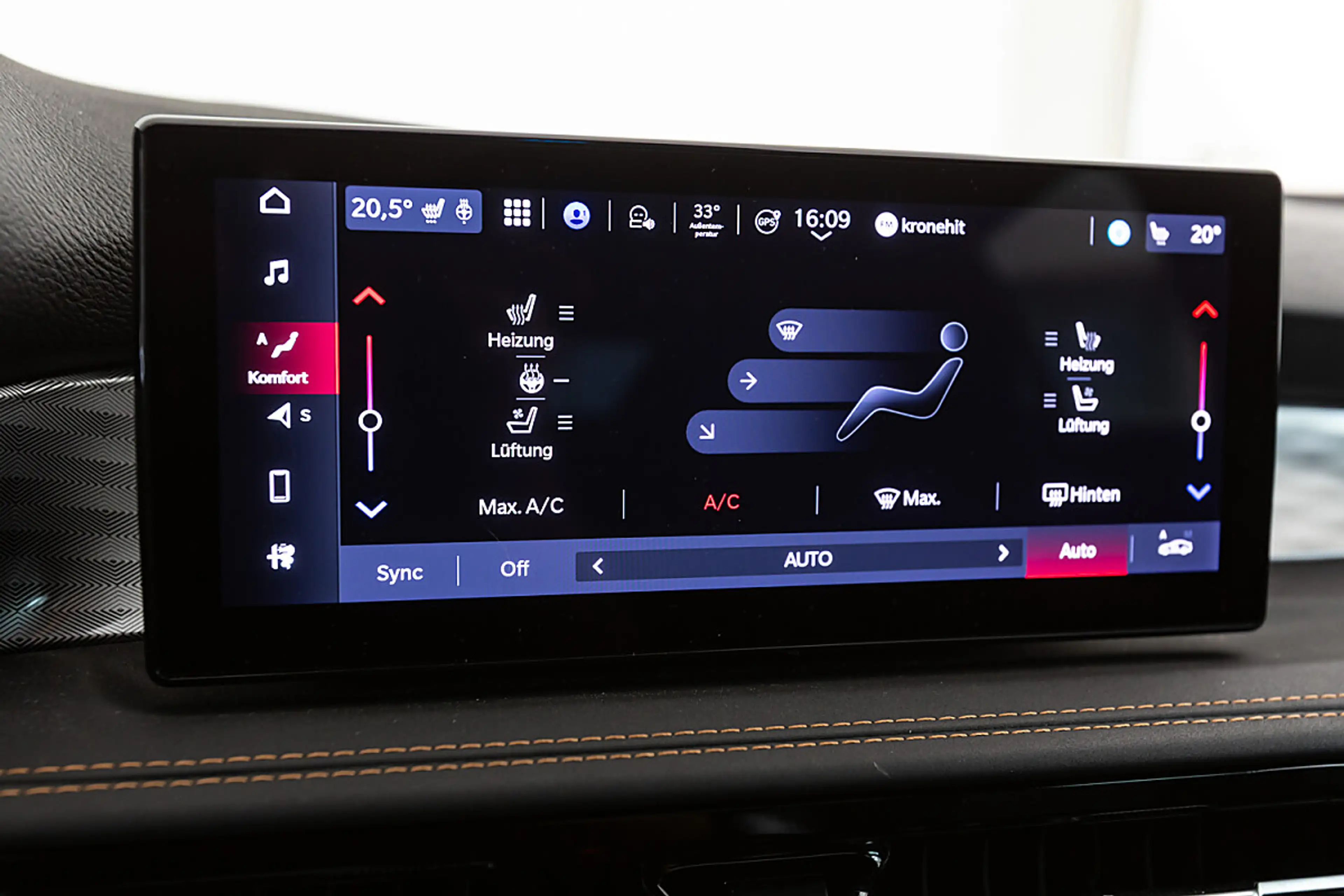 Alfa Romeo Tonale 1.3 T4 PHEV VGT e-AWD — photo 8