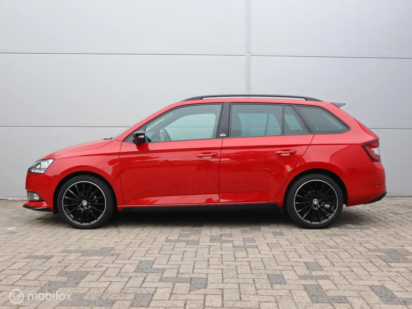 Skoda Fabia Combi 1.0 TSI Style Rood - 2