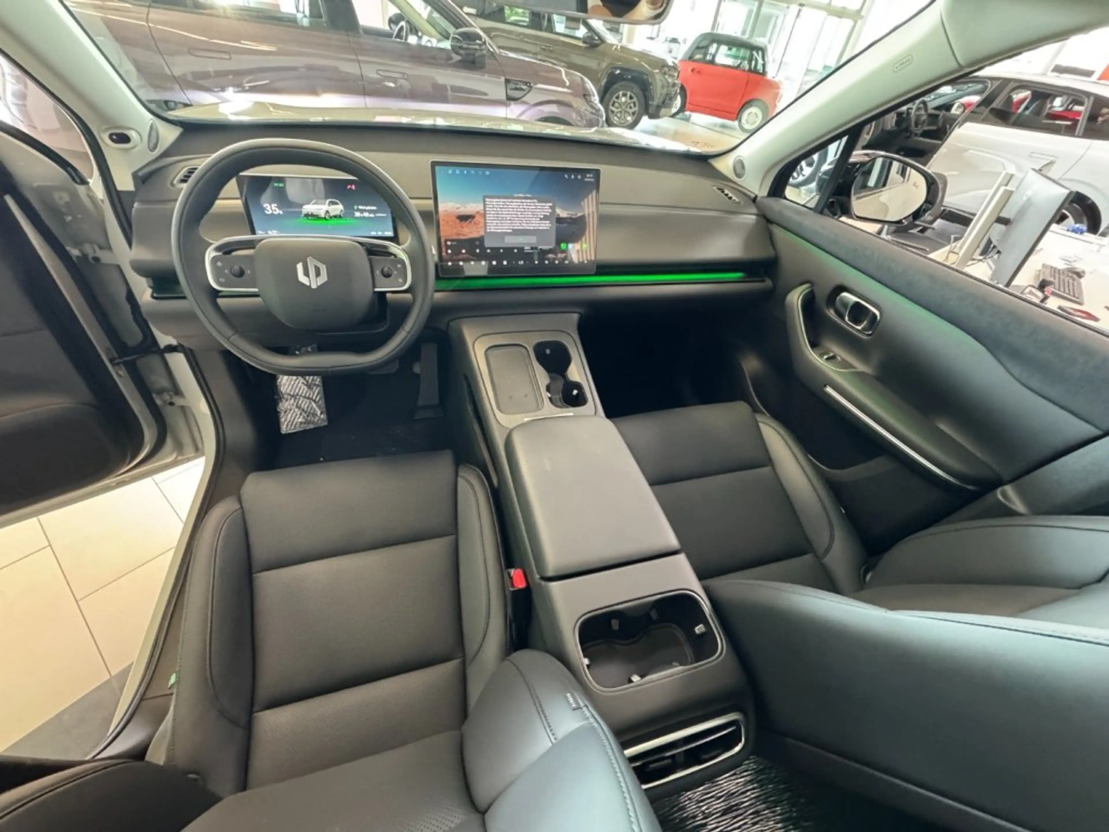 Leapmotor C10 Design Promax 82kWh — photo 6