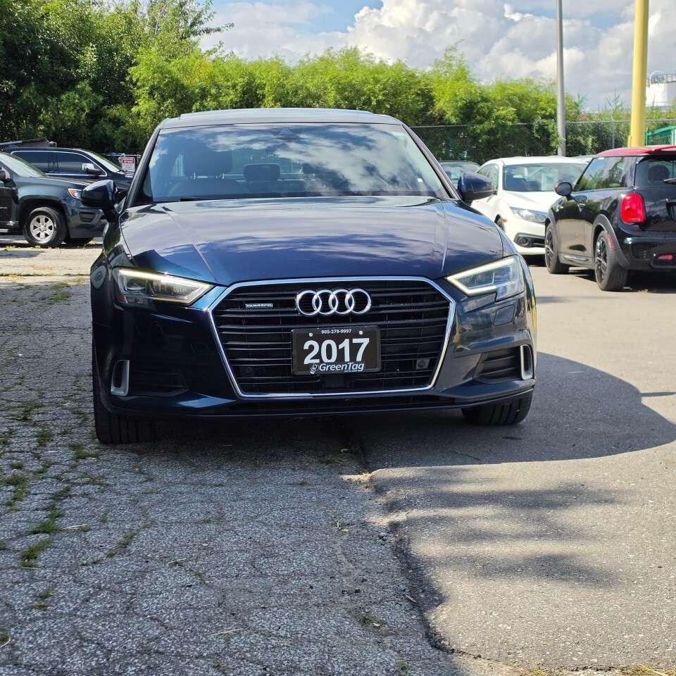 2017 Audi A3 4dr Sdn quattro 2.0T Technik — снимка 1