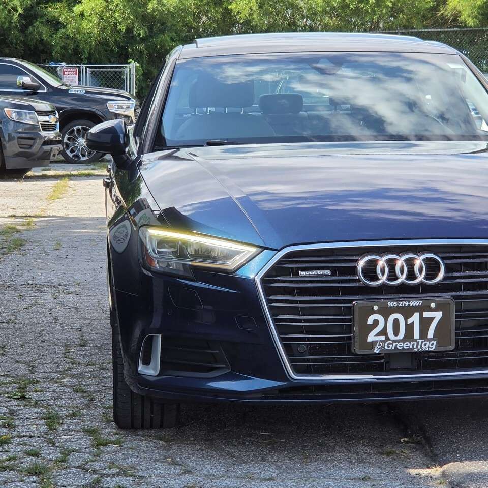 2017 Audi A3 4dr Sdn quattro 2.0T Technik — снимка 1