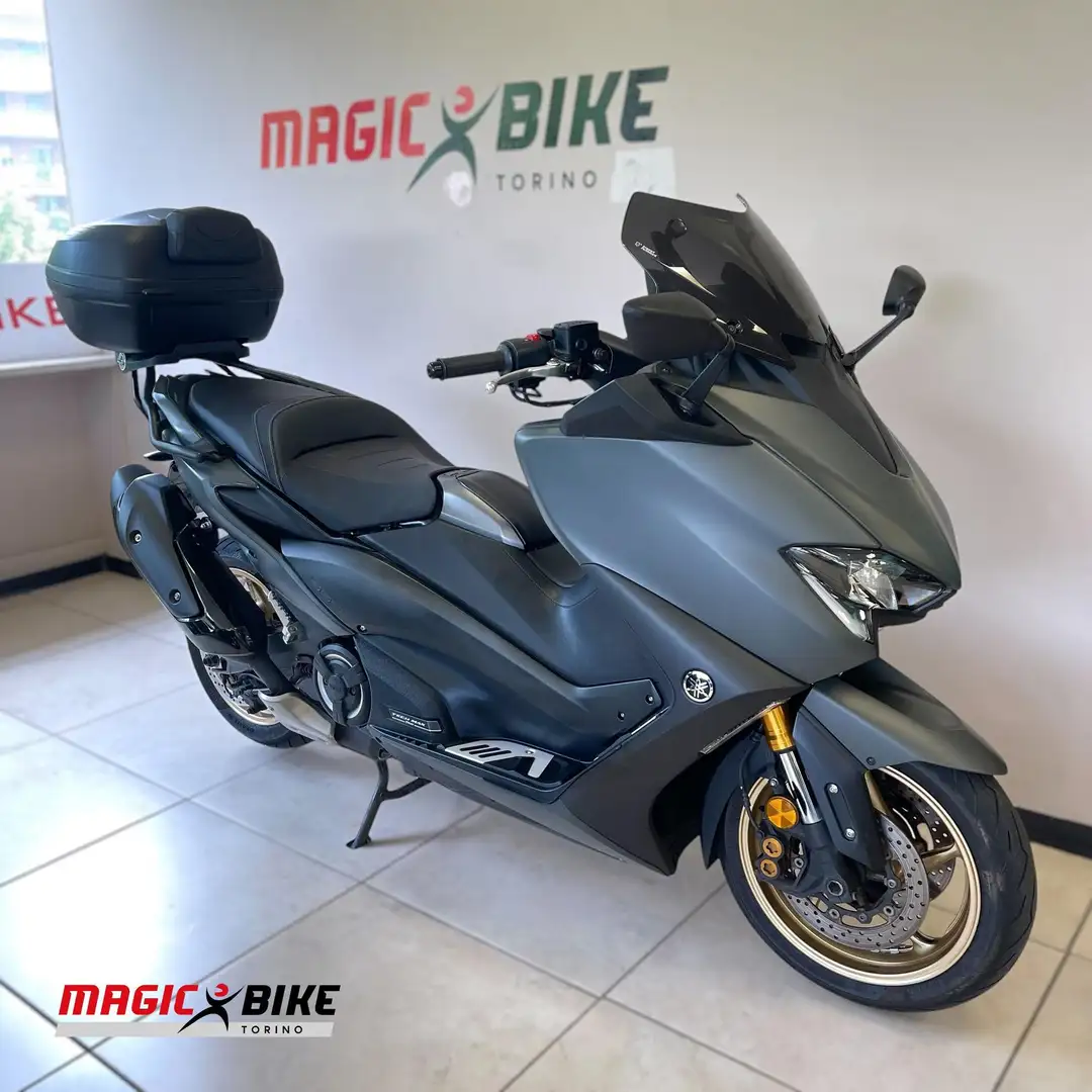 Yamaha TMAX 560 - 1