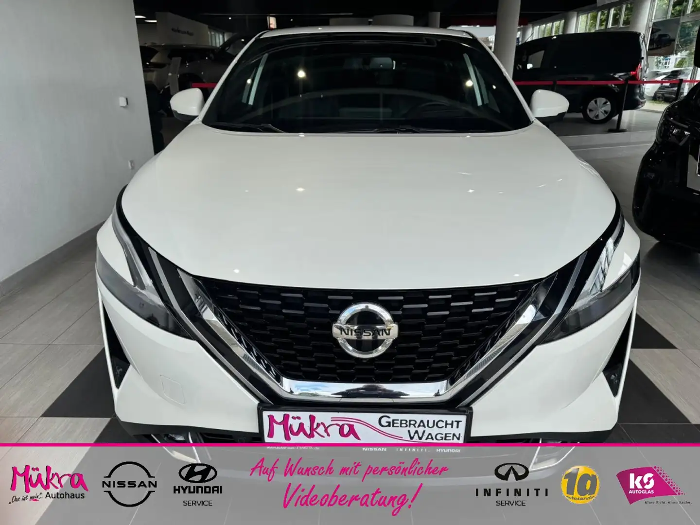 Nissan Qashqai Tekna 1,3DIG-T MHEV 158PS MT 8fach Klima Navi Weiß - 2