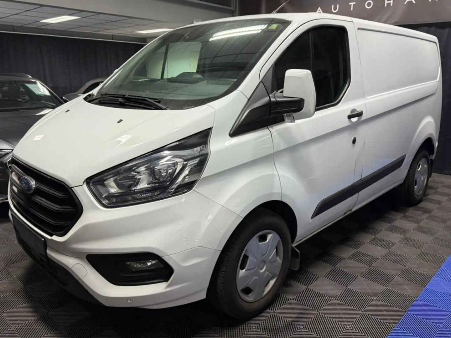 Ford Transit Custom 2.0 TDCi 300 L1 Trend Weiß - 2