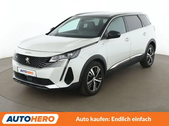 2021 Peugeot 5008 in White for sale