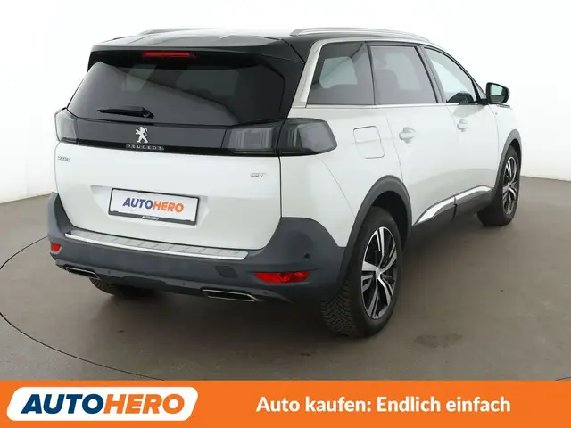 Peugeot 5008 view 6