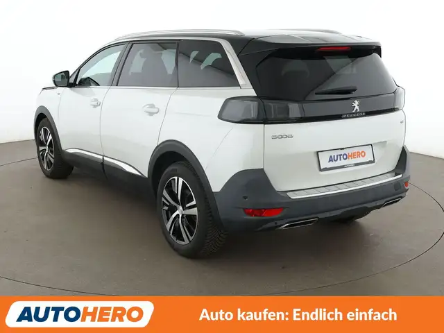 Peugeot 5008 view 4