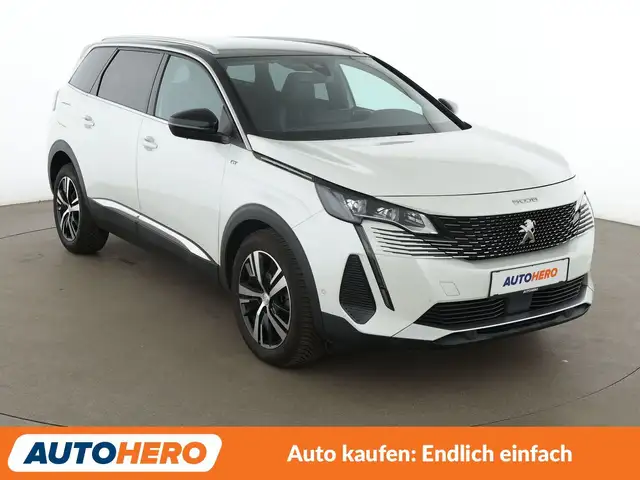 Peugeot 5008 view 8