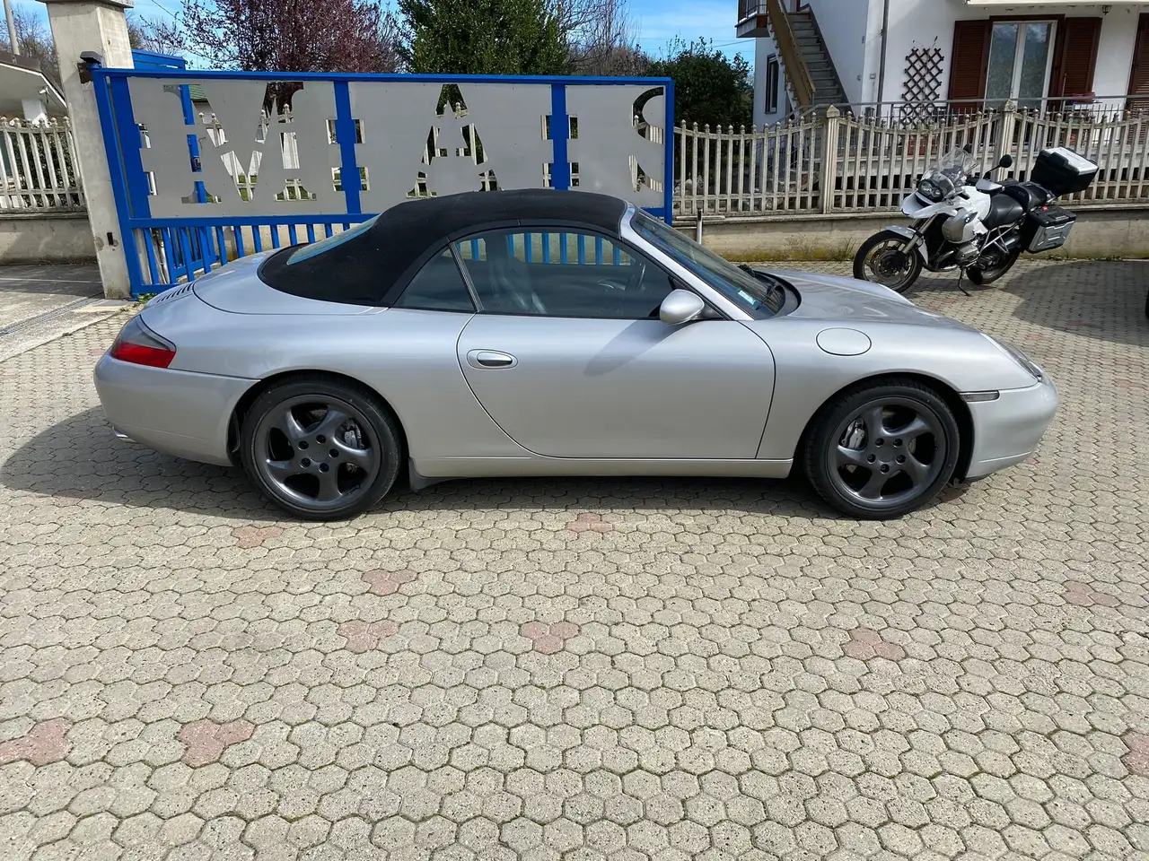Porsche 911 CARRERA 4, foto 4
