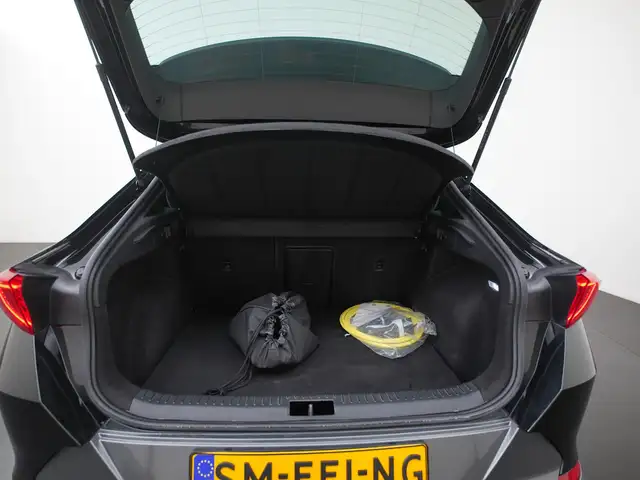 Cupra Formentor view 26