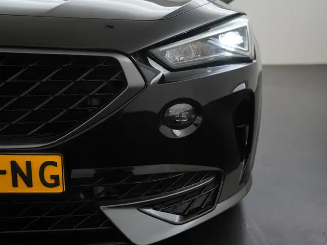 Cupra Formentor view 23