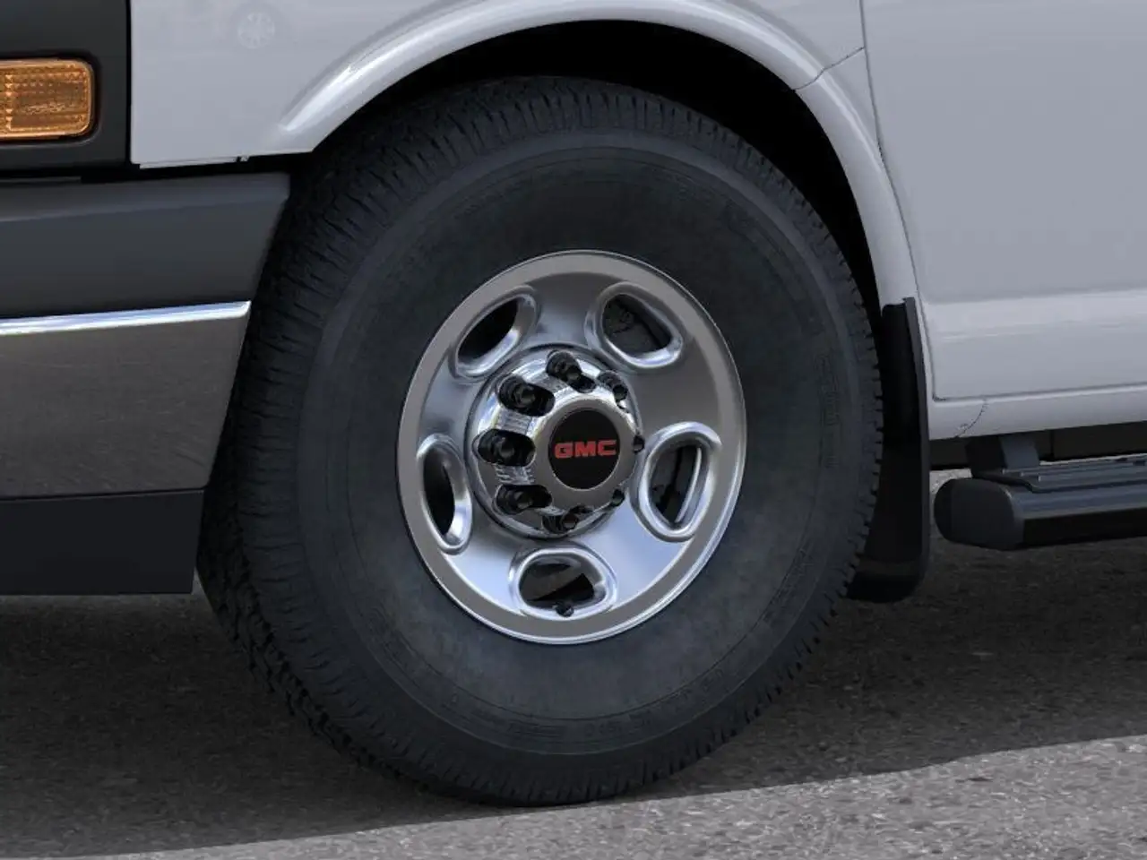 GMC Savana fotografie GMC Savana