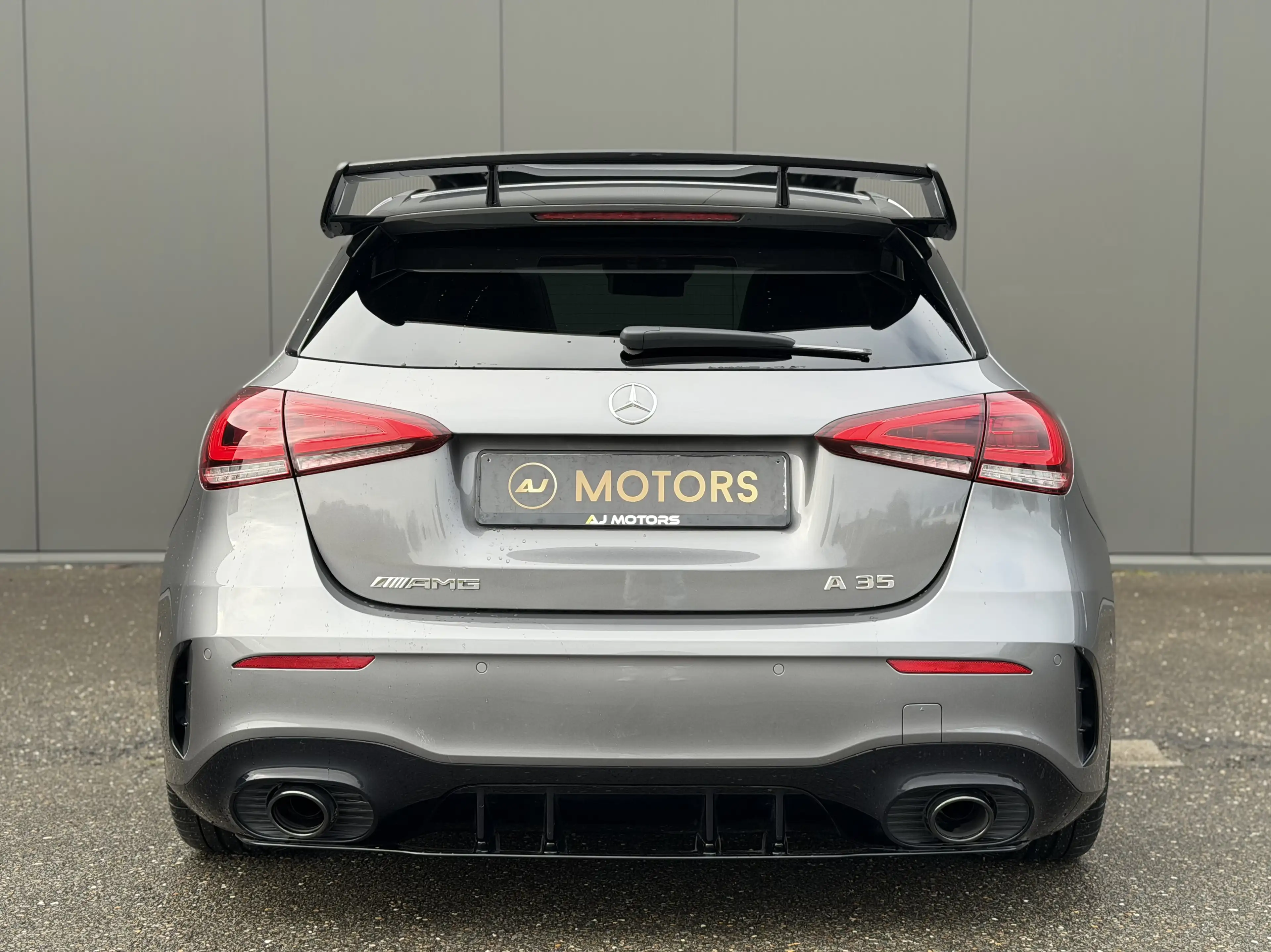 Mercedes-Benz A 35 AMG 4-Matic 306cv - Pack Aero - Toit ouvrant - Camera — photo 7