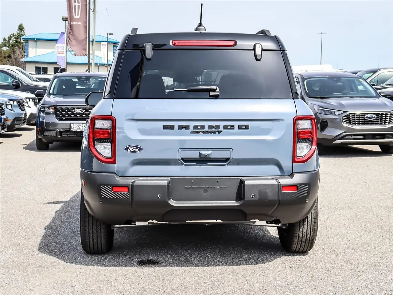 Ford Bronco Sport photo Ford Bronco Sport