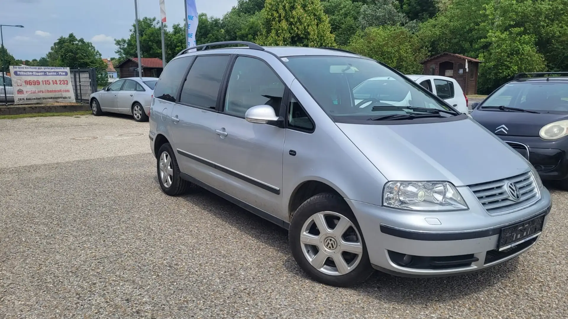 Volkswagen Sharan 1.9 tdi - 2