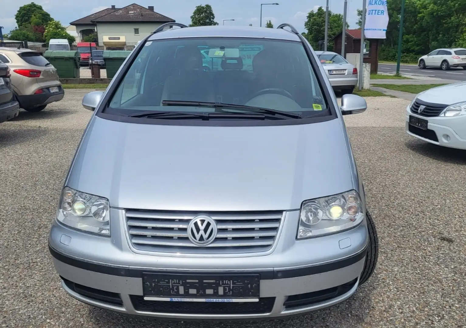 Volkswagen Sharan 1.9 tdi - 1