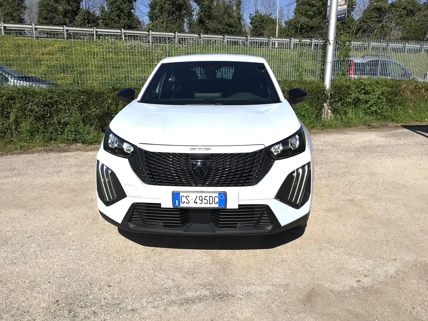 Peugeot 2008 2008 1.2 100Cv  Style Blanc - 2