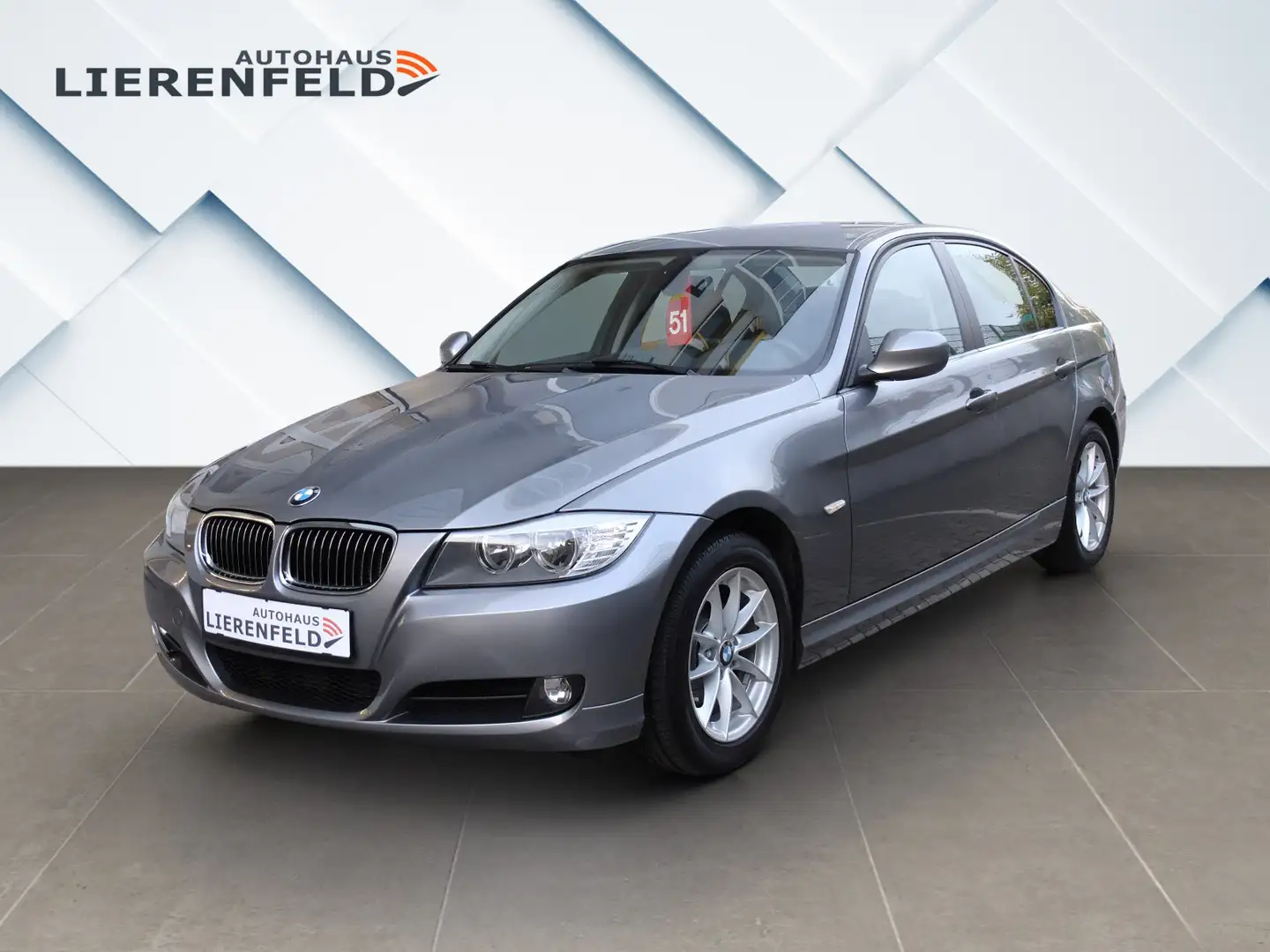 BMW 318 d Leder Navi AHK nur 49 Tkm Gris - 1