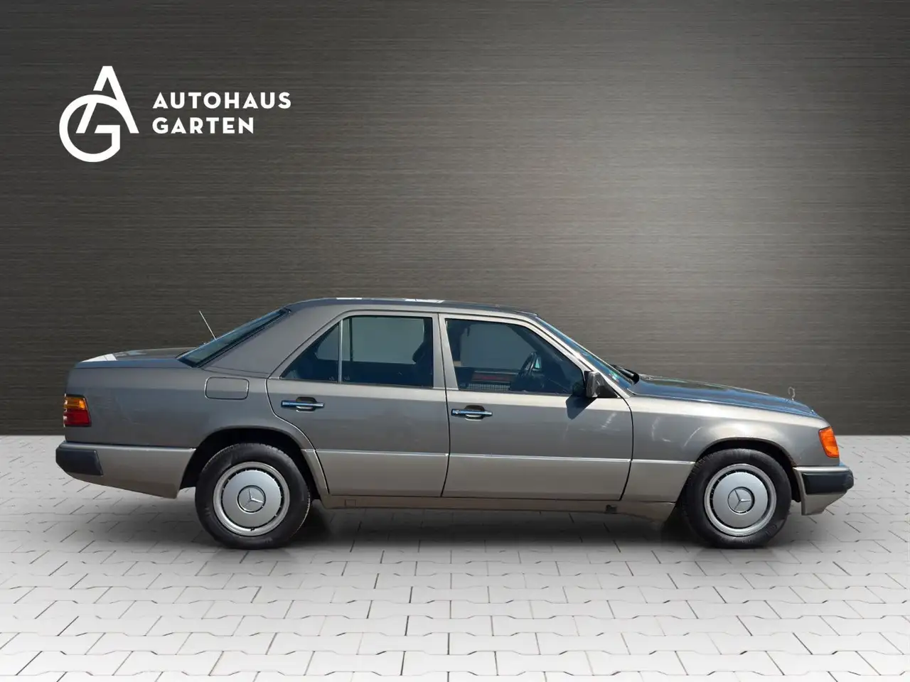 Mercedes-Benz 230 E lim. 2.Hand Klima Schiebedach 5-Gang, foto 8