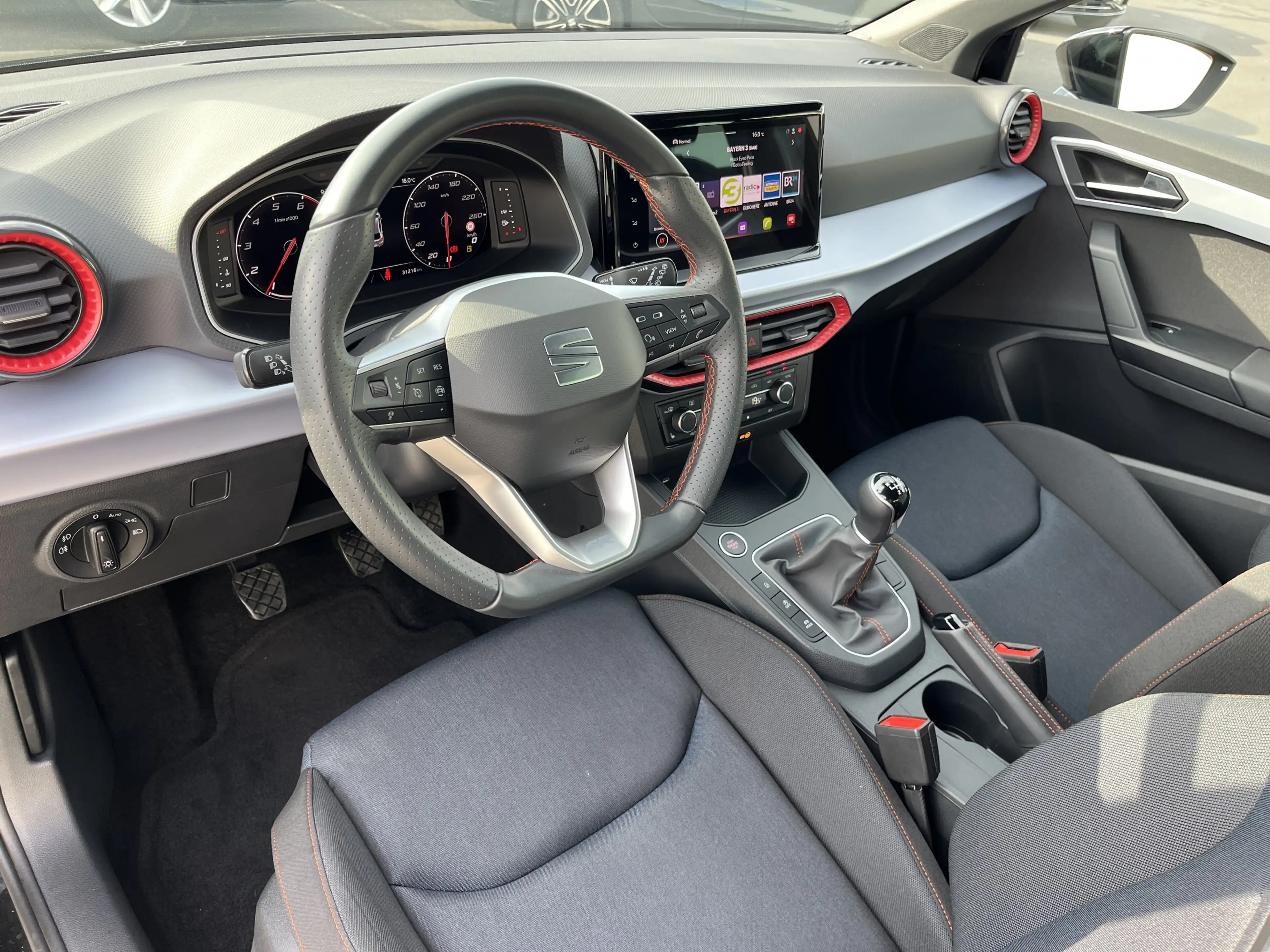 SEAT Ibiza 1.0 TSI FR 100€ m.20% Anz. Navi ACC LED RFK SHZ — photo 12