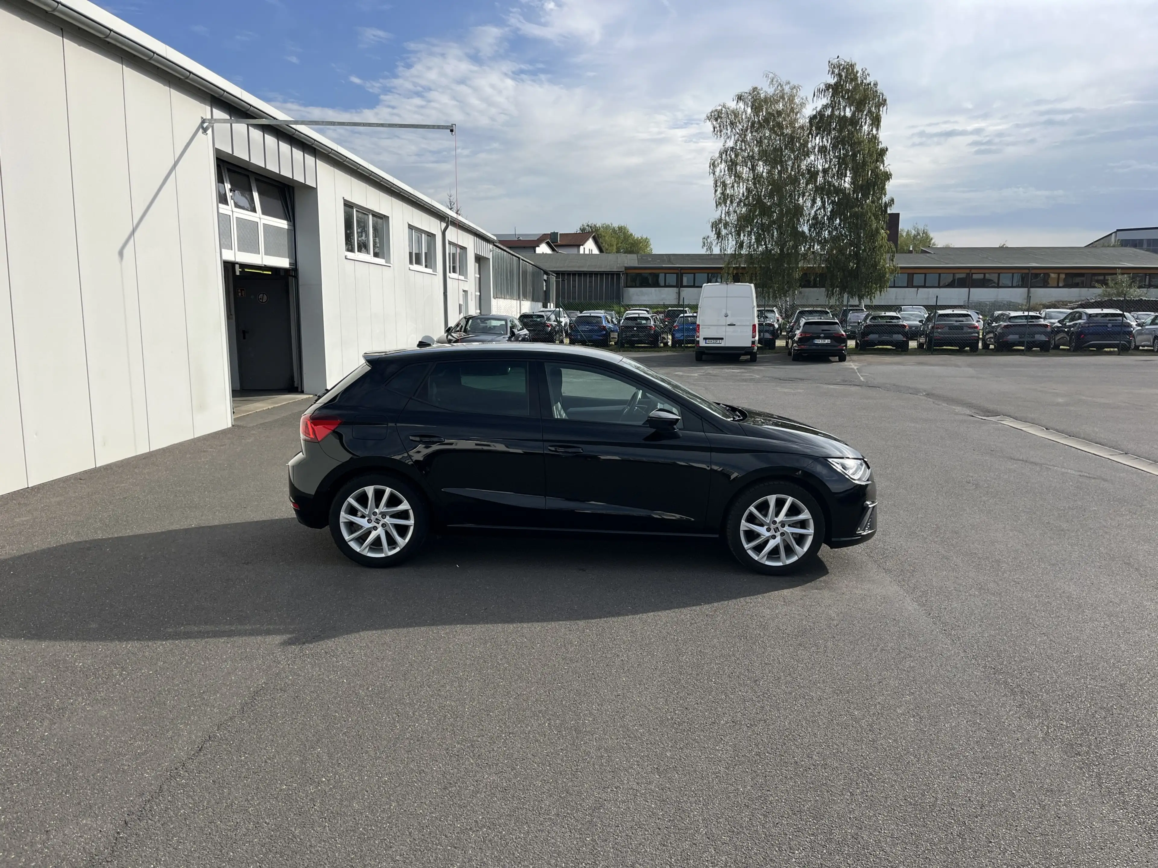 SEAT Ibiza 1.0 TSI FR 100€ m.20% Anz. Navi ACC LED RFK SHZ — photo 6
