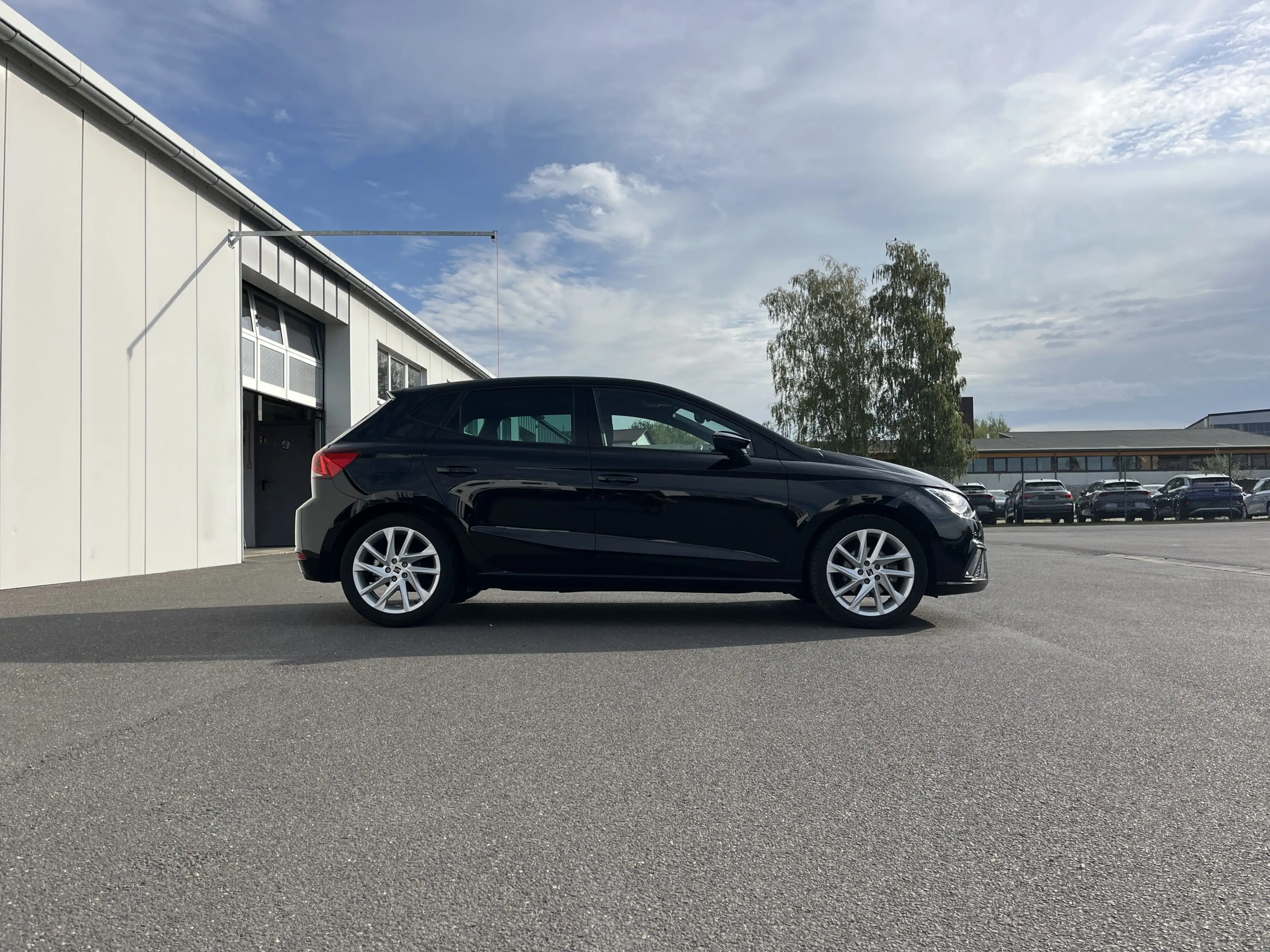 SEAT Ibiza 1.0 TSI FR 100€ m.20% Anz. Navi ACC LED RFK SHZ — photo 5