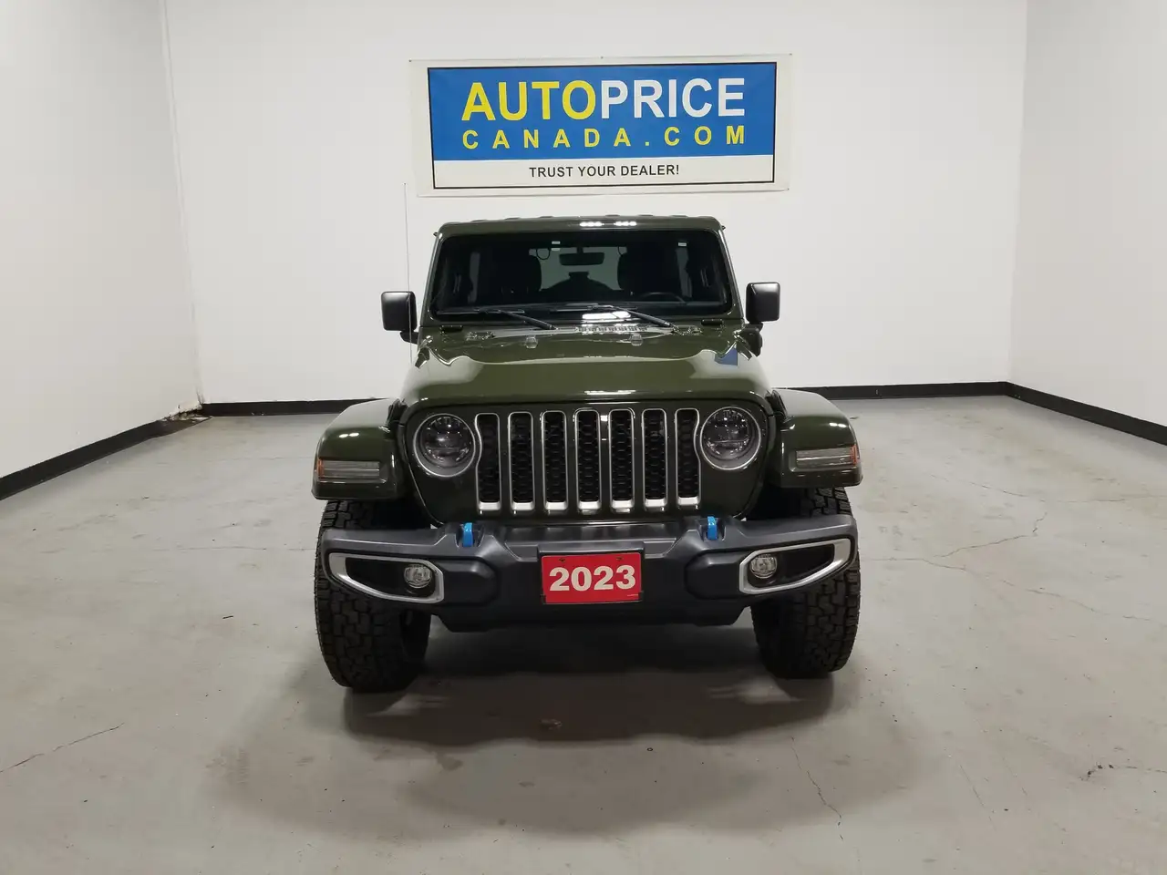 Jeep Wrangler photo Jeep Wrangler