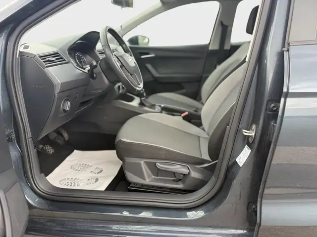Seat Ibiza view 10