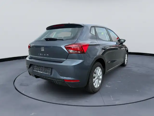 Seat Ibiza view 5