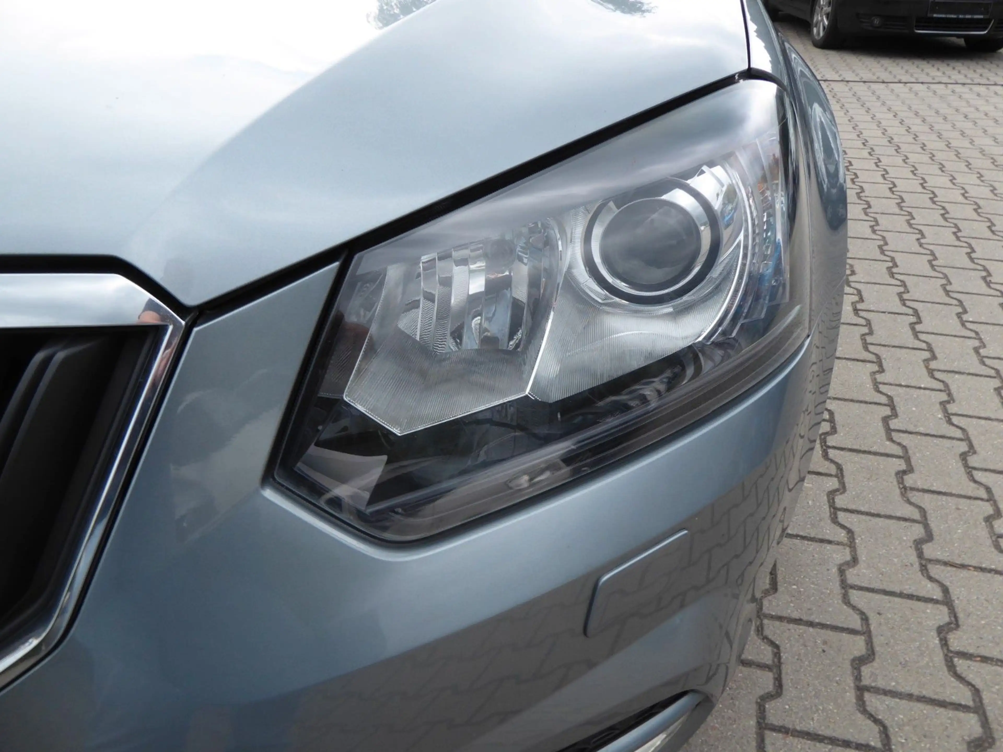 Skoda Yeti Joy Automatik/Alu 17"/Alcantara/Xenon/1Hand — photo 12